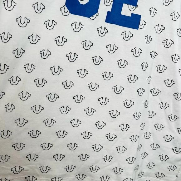 True Religion Boys Monogram Logo T-Shirt White Size L Graphic Print - Picture 4 of 13